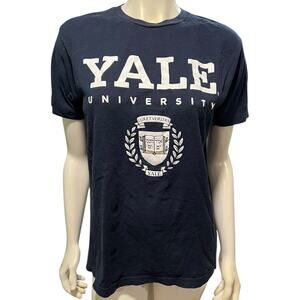 Yale University Navy Blue Graphic T-Shirt Medium Ivy League